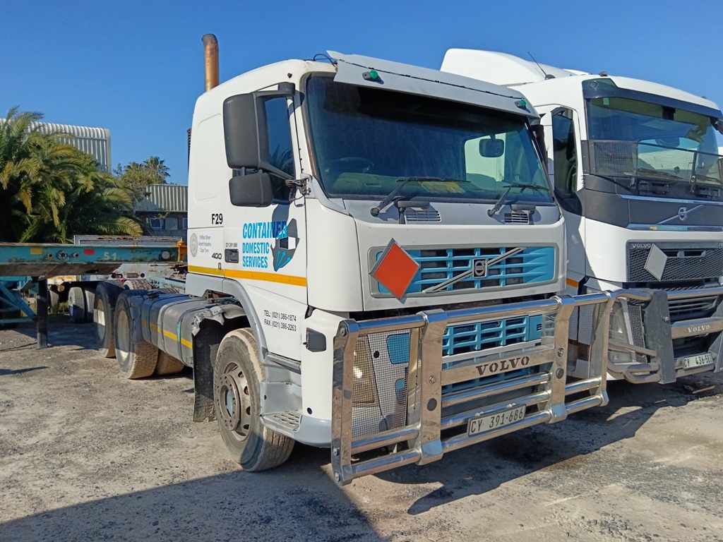 2009 VOLVO 400 FM 13 DOUBLE AXLE