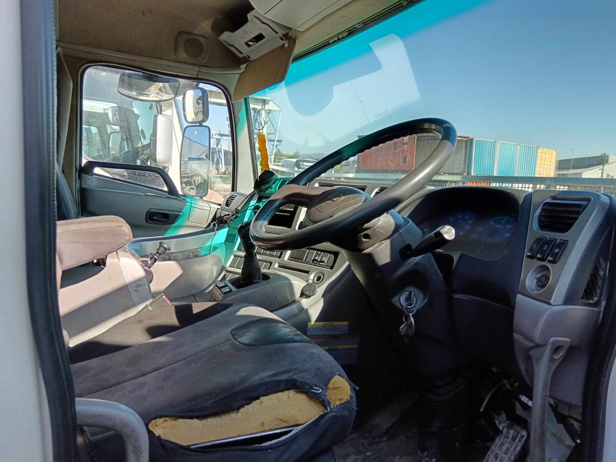 2014 NISSAN 440 QUON UDG 36450 DOUBLE AXLE thumbnail 5