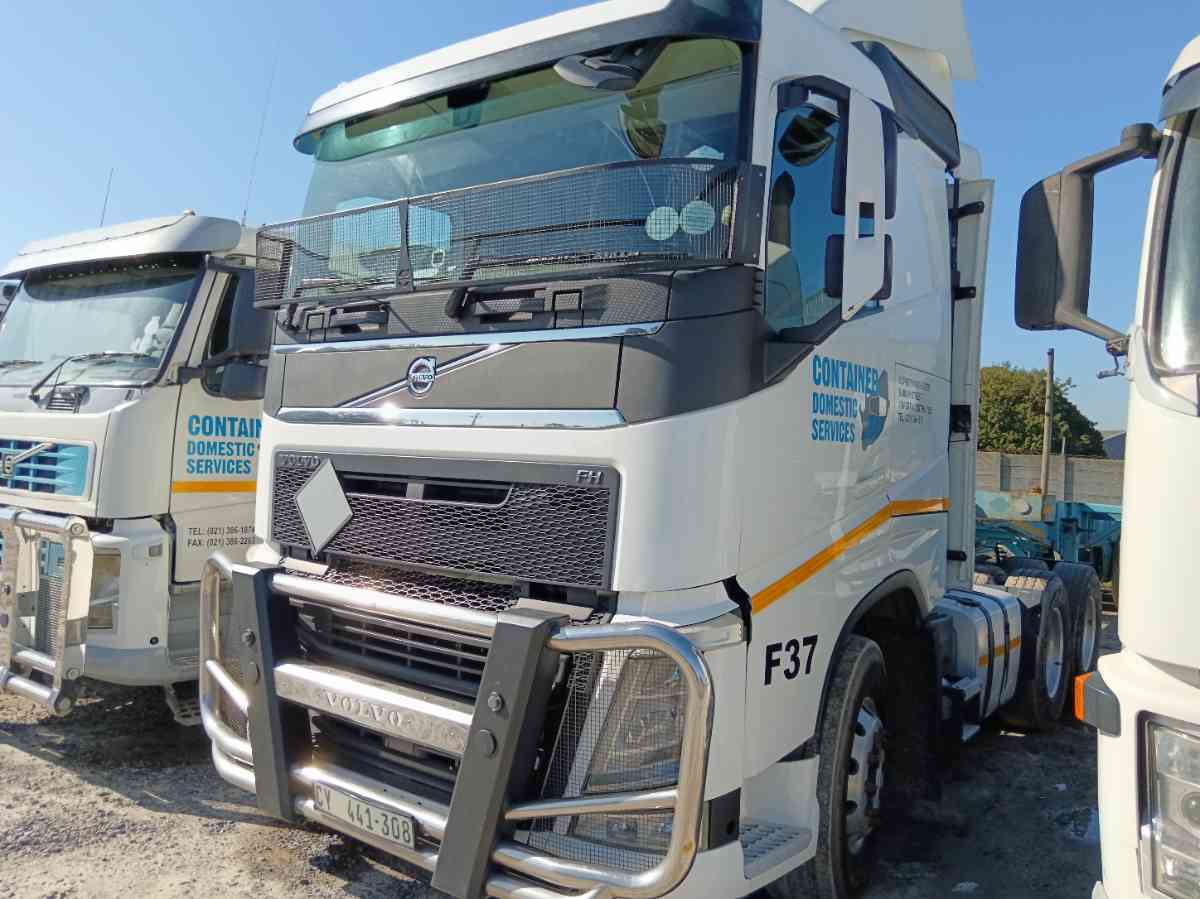 2018 VOLVO FH 440 DOUBLE AXLE