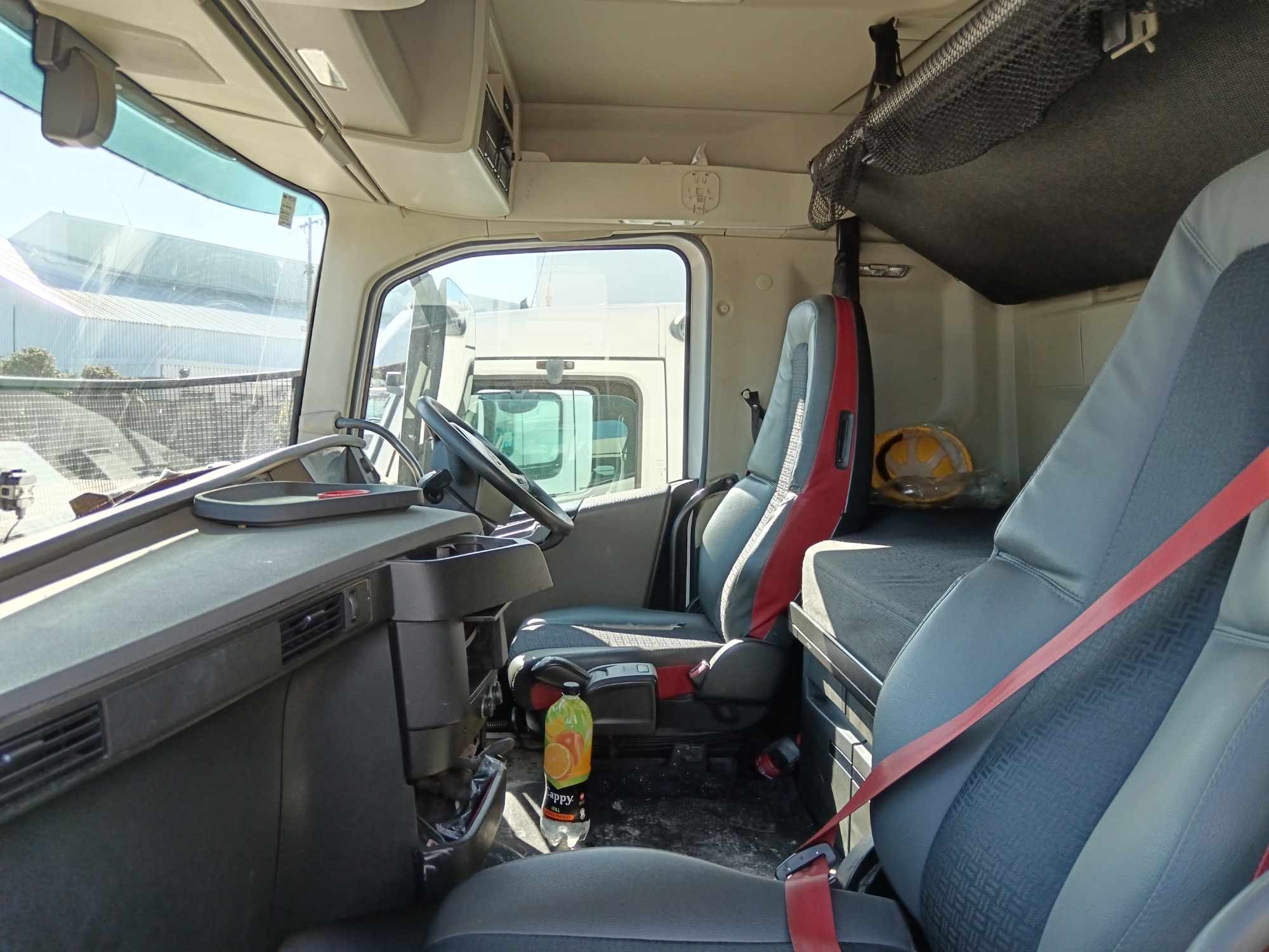 2018 VOLVO FH 440 DOUBLE AXLE thumbnail 5