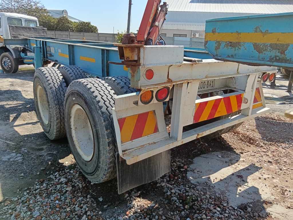 1982 SPRITE SWIFT DOUBLE AXLE SKELETAL thumbnail 4