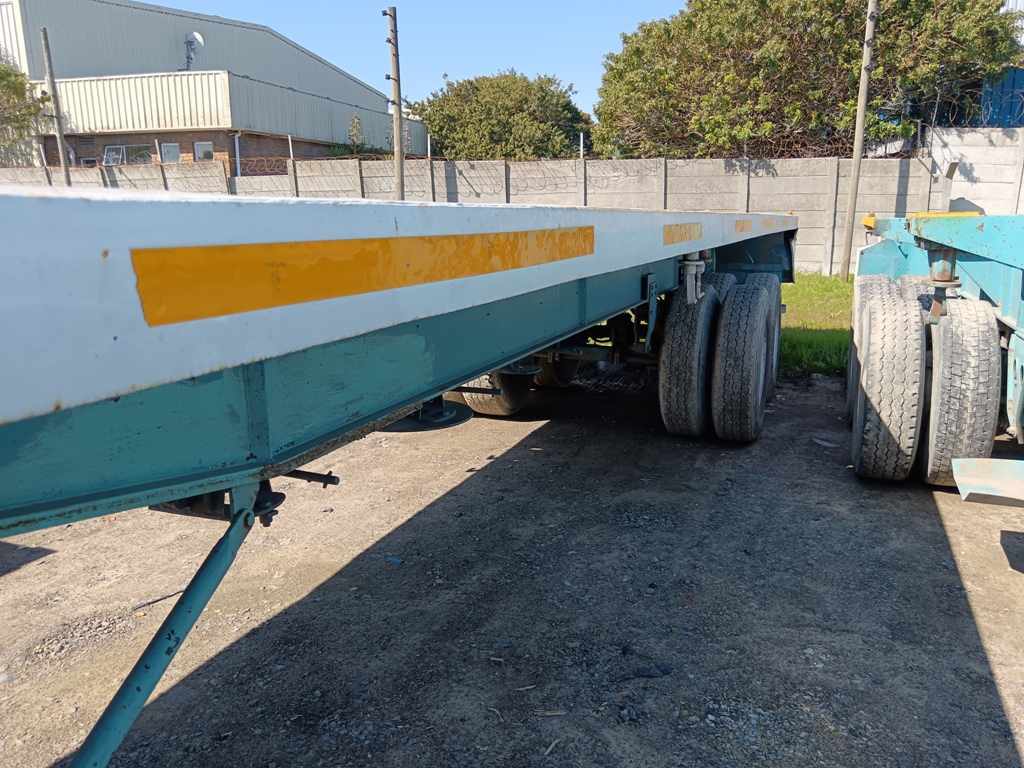 1976 HENRED FRUEHAUF FLAT DECK DOUBLE AXLE 12M thumbnail 4