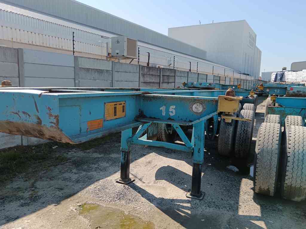 1996 HENRED FRUEHAUF DOUBLE AXLE SKELETAL