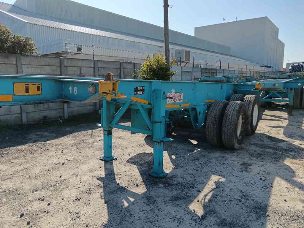 1996 HENRED FRUEHAUF DOUBLE AXLE 6M SKELETAL
