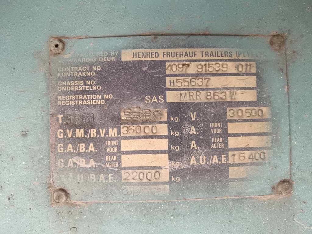 1982 HENRED FRUEHAUF 12M FLAT DECK DOUBLE AXLE thumbnail 4