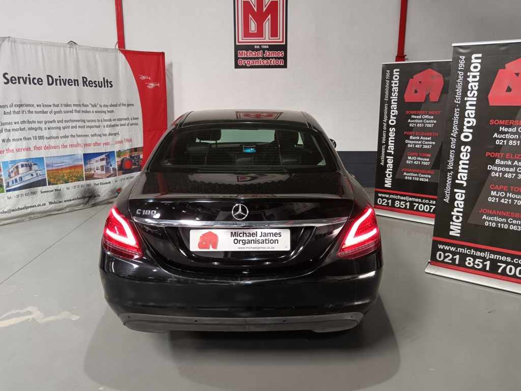 2019 MERCEDES-BENZ C180 A/T thumbnail 4