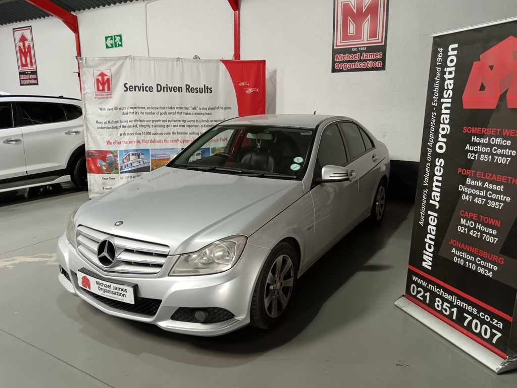 2012 MERCEDES-BENZ C180 A/T thumbnail 2
