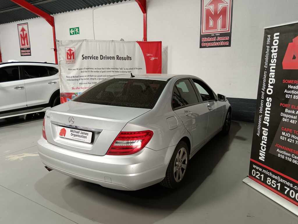 2012 MERCEDES-BENZ C180 A/T thumbnail 5