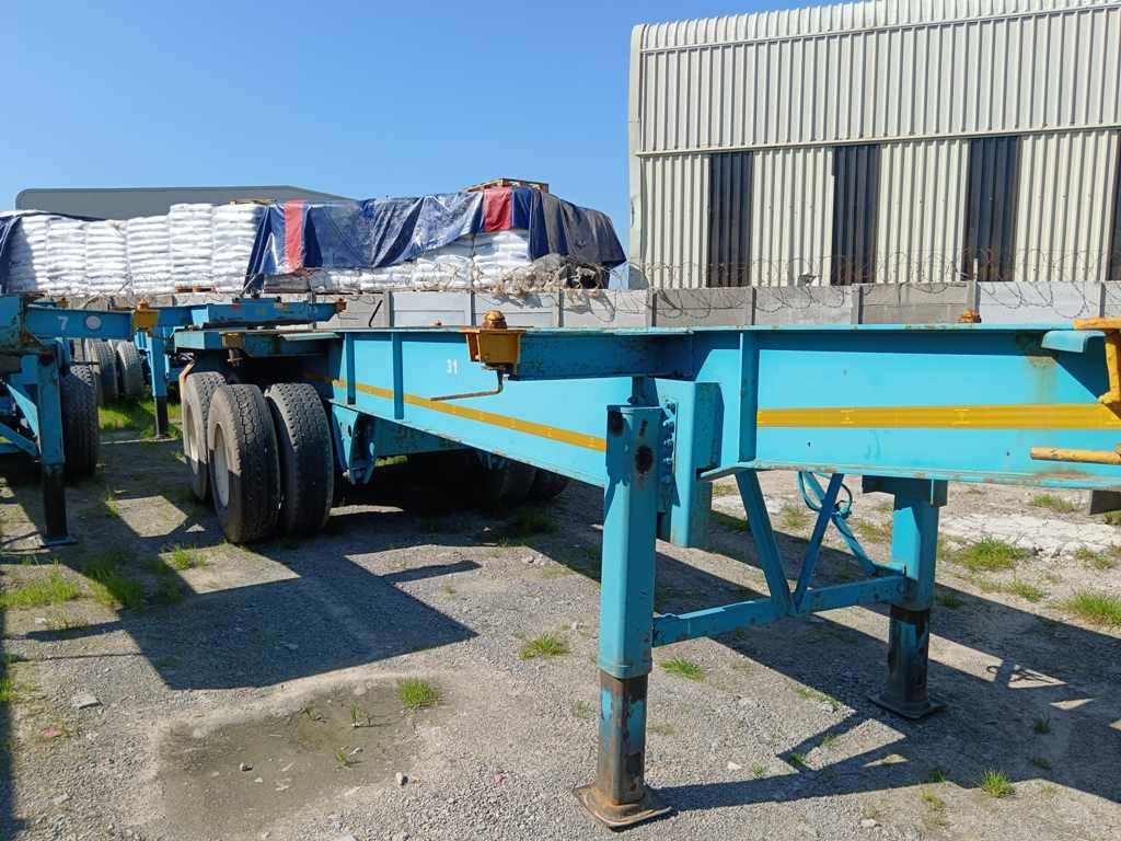 2003 HENRED FRUEHAUF DOUBLE AXLE SKELETAL thumbnail 2