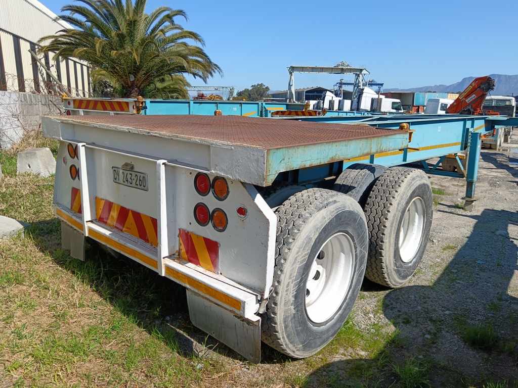2003 HENRED FRUEHAUF DOUBLE AXLE SKELETAL thumbnail 3