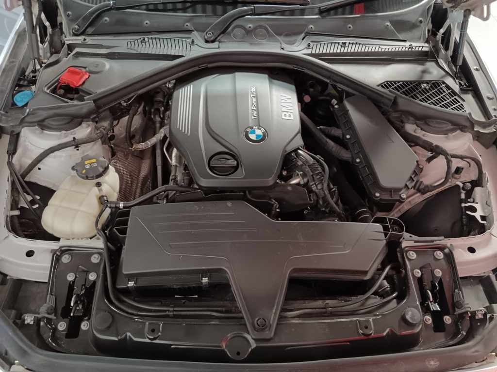 2017 BMW 120d A/T thumbnail 9