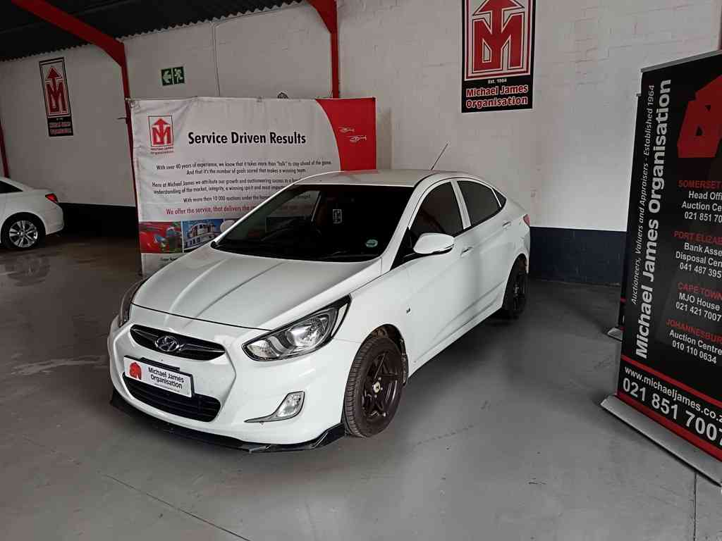 2013 HYUNDAI ACCENT 1.6 A/T