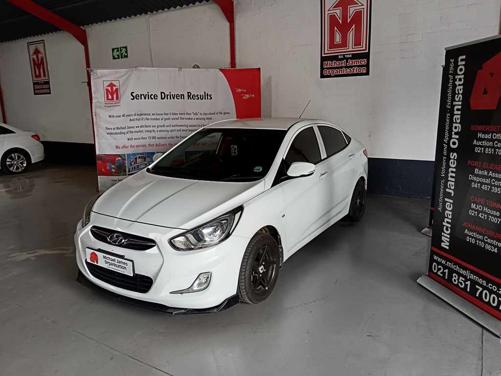 2013 HYUNDAI ACCENT 1.6 A/T thumbnail 2
