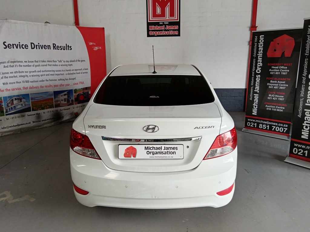 2013 HYUNDAI ACCENT 1.6 A/T thumbnail 4