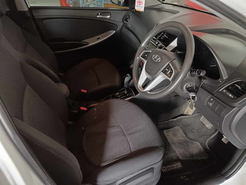 2013 HYUNDAI ACCENT 1.6 A/T thumbnail 7