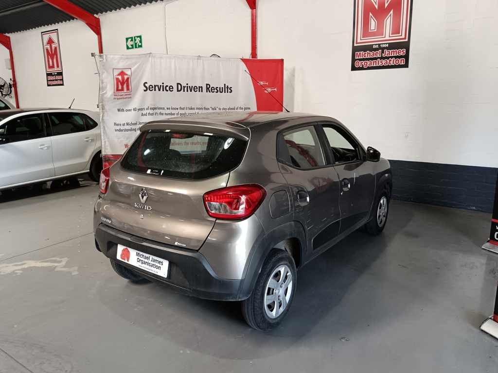 2017 RENAULT KWID 1.0 thumbnail 5