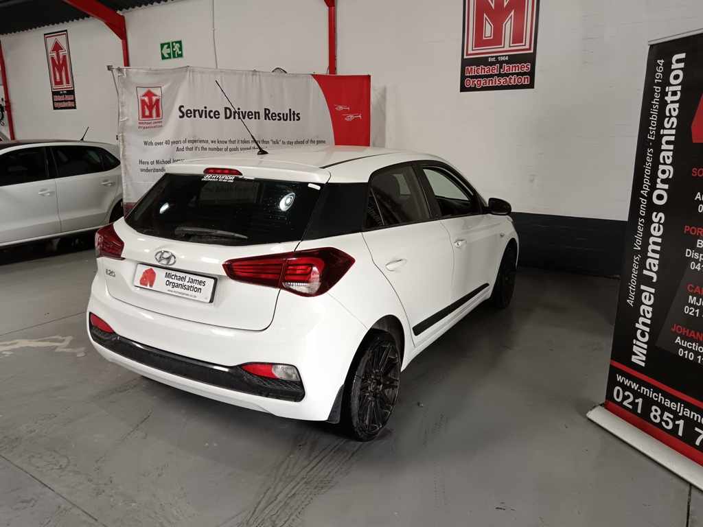 2020 HYUNDAI I20 1.2 thumbnail 5