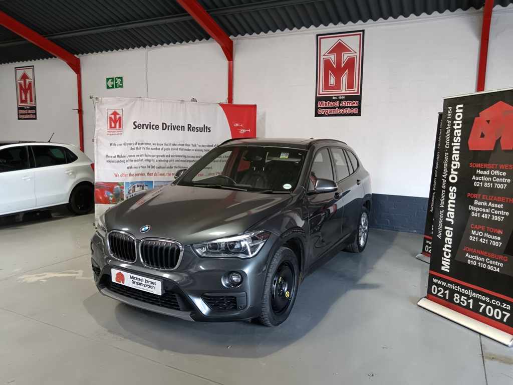 2019 BMW X1 sDRIVE18i A/T thumbnail 2