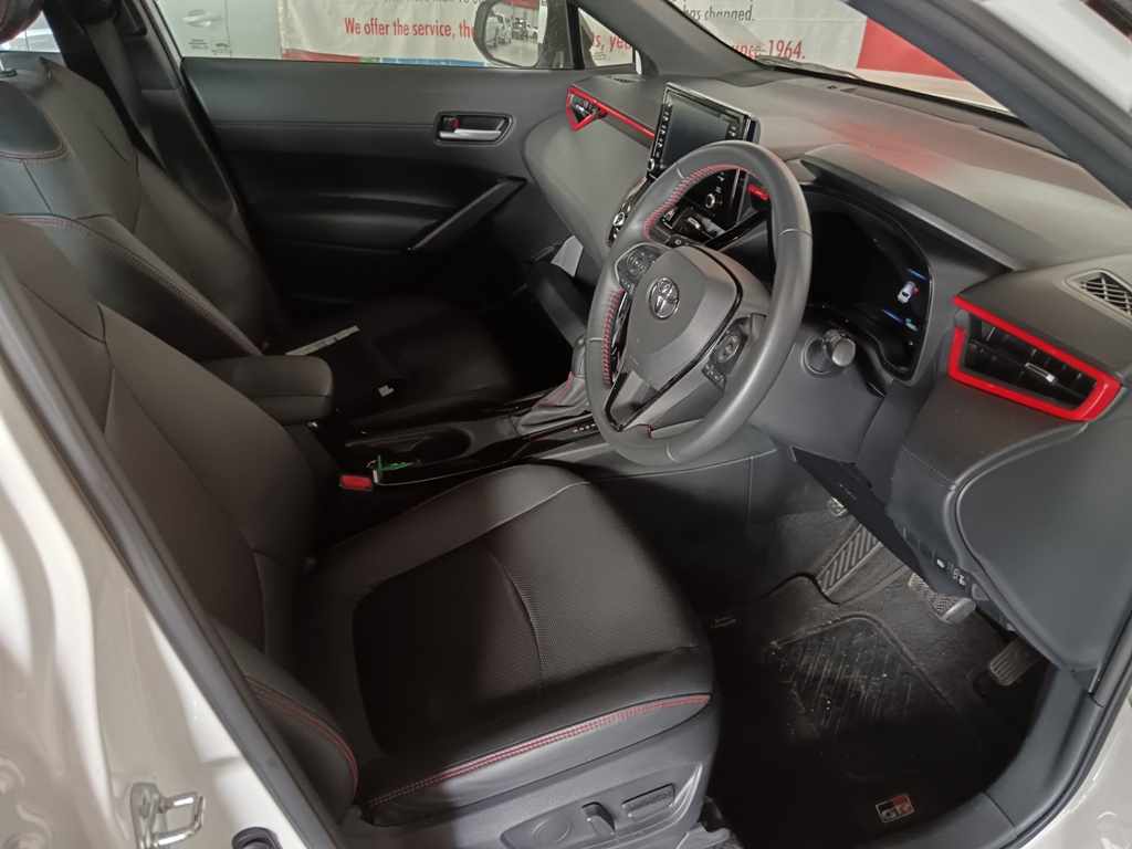 2023 TOYOTA COROLLA CROSS 1.8 GR-S HYBRID thumbnail 7