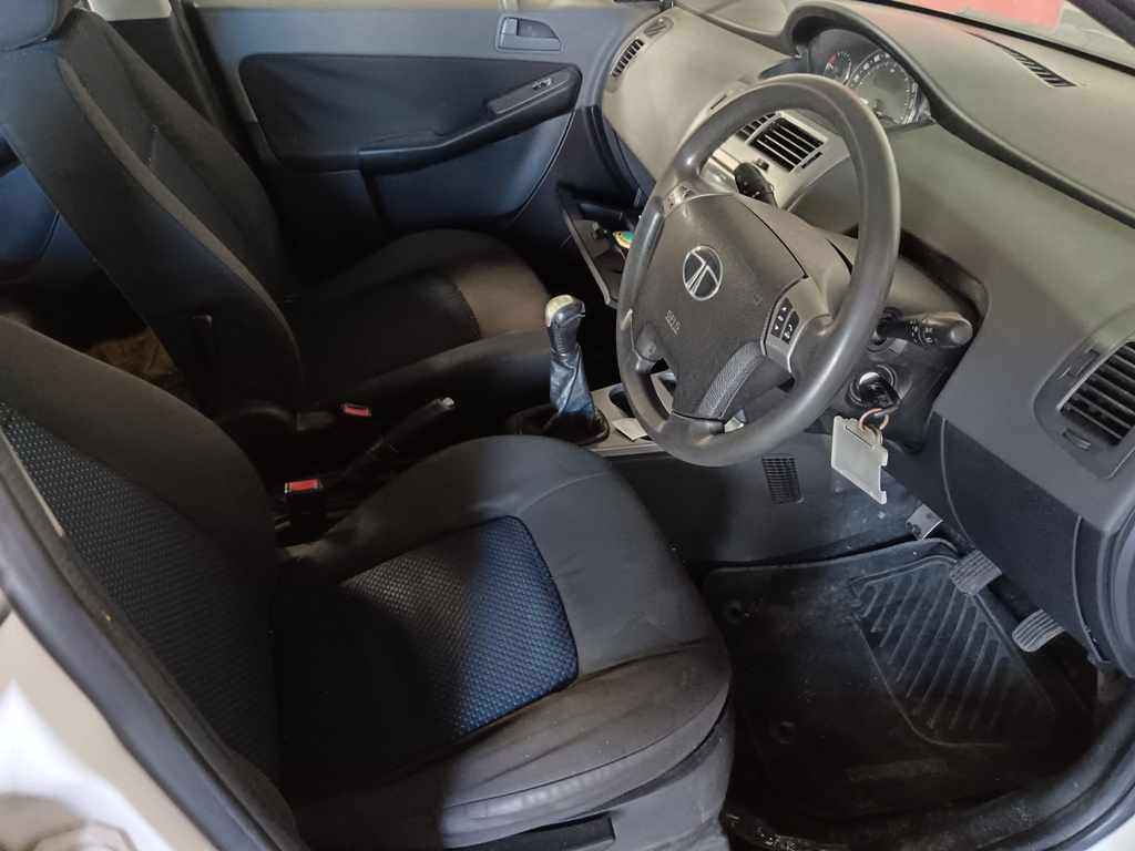 2017 TATA INDICA 1.4 thumbnail 7