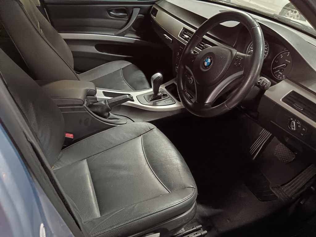 2012 BMW 320i A/T (NON RUNNER) thumbnail 7