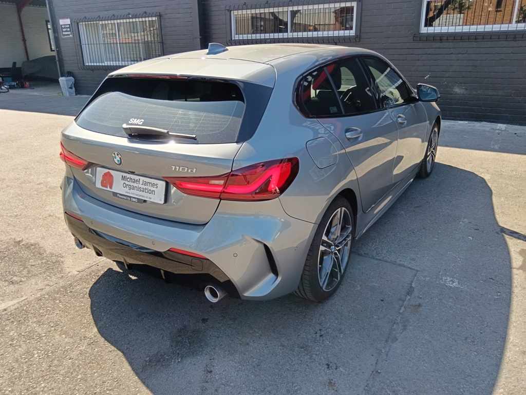 2022 BMW 118d M SPORT A/T thumbnail 5
