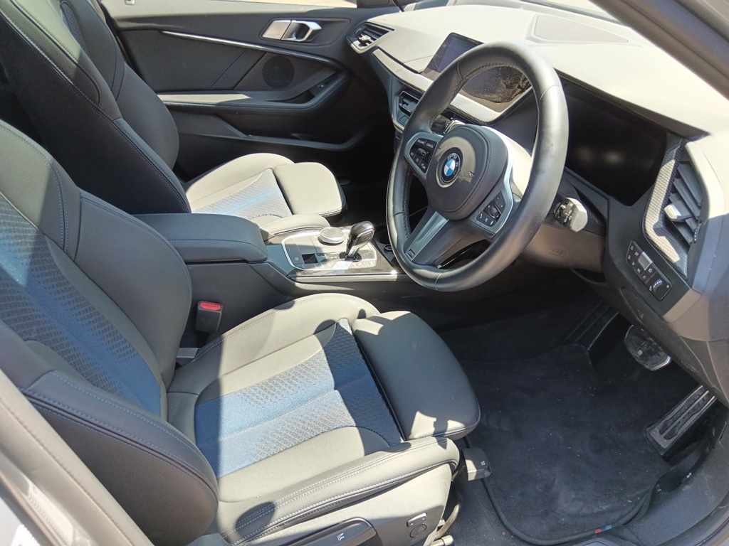 2022 BMW 118d M SPORT A/T thumbnail 10
