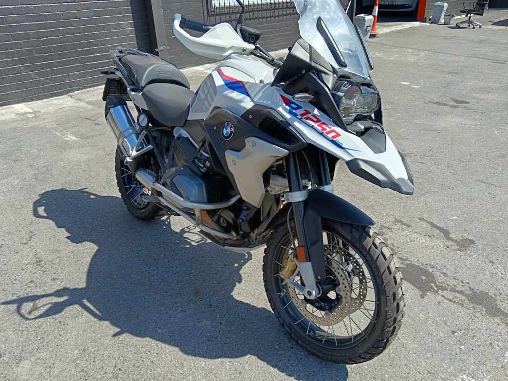 2023 BMW R 1250 GS thumbnail 3