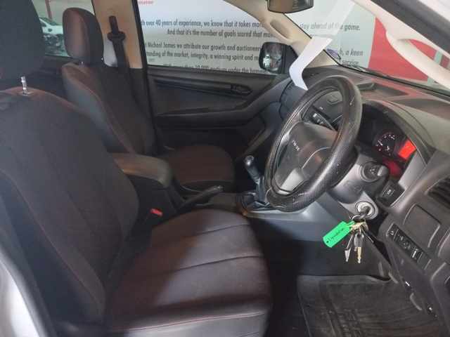 2020 ISUZU D MAX 250 HI-RIDE D/C P/U thumbnail 7