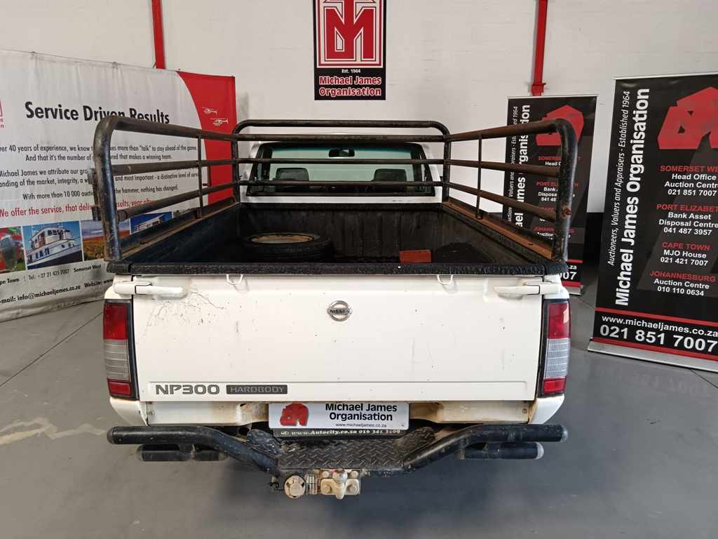 2018 NISSAN NP300 HARDBODY 2.5 TDi P/U S/C thumbnail 4