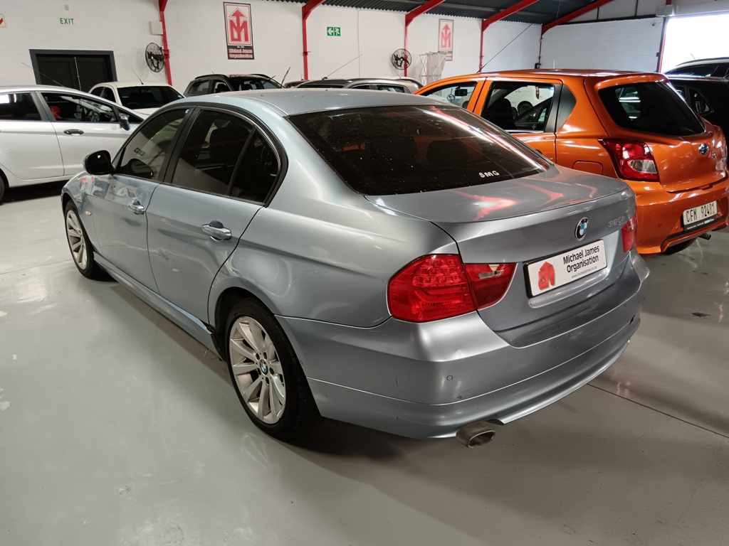 2012 BMW 320i A/T (NON RUNNER) thumbnail 6