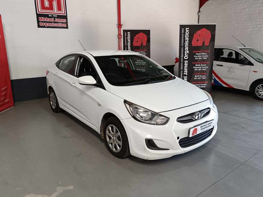 2014 HYUNDAI ACCENT 1.6 thumbnail 3