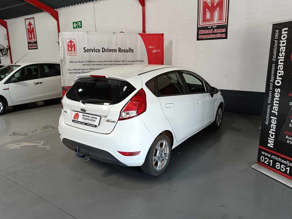 2013 FORD FIESTA 1.6 TDCi thumbnail 5