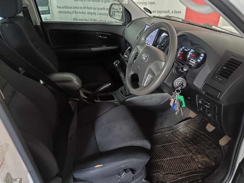 2014 TOYOTA FORTUNER 2.5 D-4D thumbnail 7