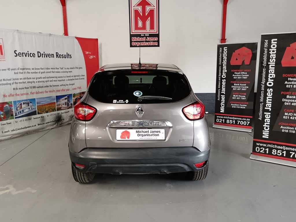 2015 RENAULT CAPTUR 1.2T thumbnail 4