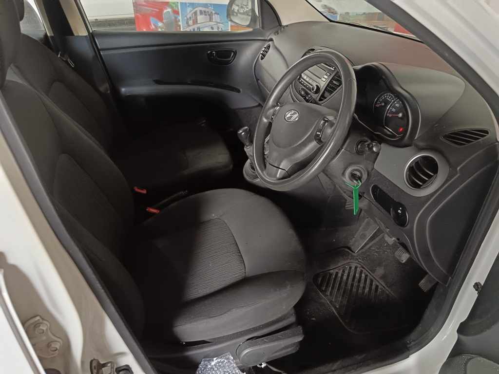 2016 HYUNDAI i10 1.1 thumbnail 7