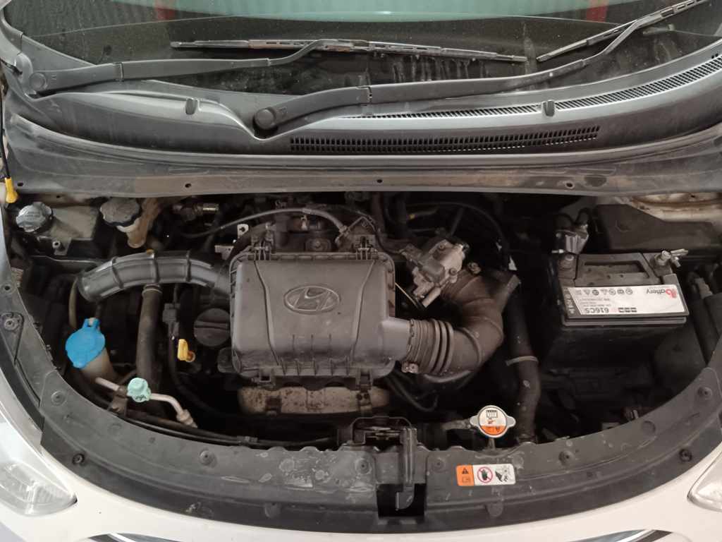2016 HYUNDAI i10 1.1 thumbnail 9