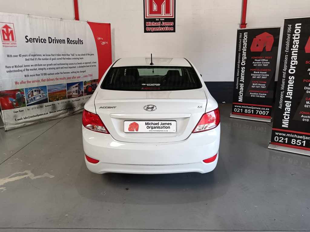 2020 HYUNDAI ACCENT 1.6 thumbnail 4