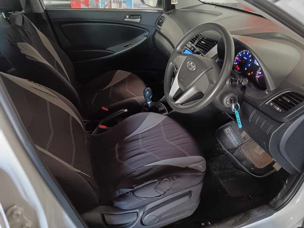 2020 HYUNDAI ACCENT 1.6 thumbnail 7