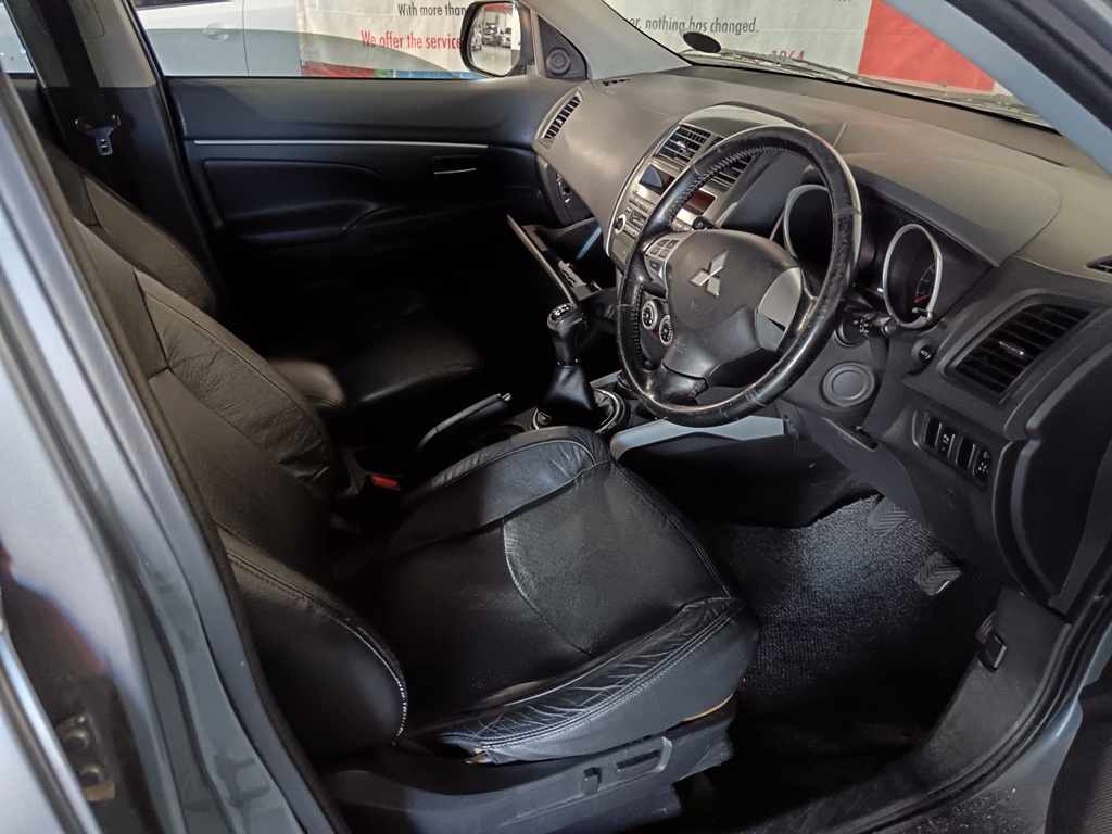 2012 MITSUBISHI ASX 2.0 thumbnail 7