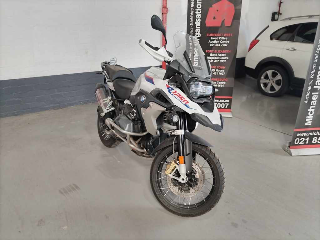 2021 BMW R1250 GS thumbnail 3