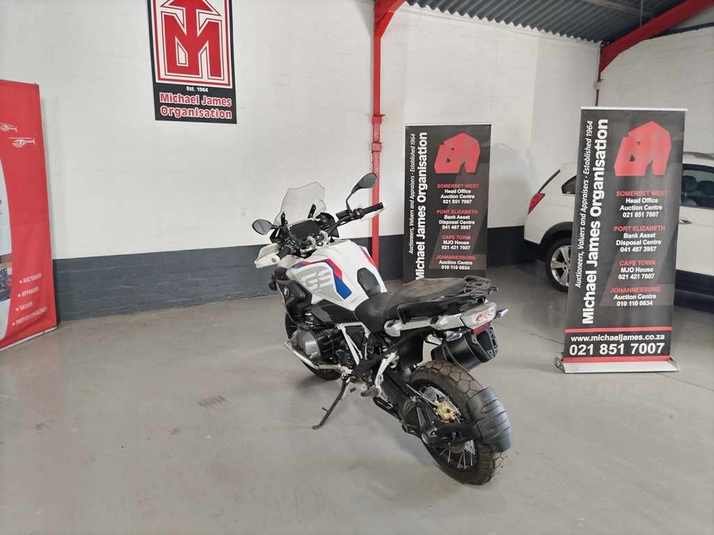 2021 BMW R1250 GS thumbnail 6
