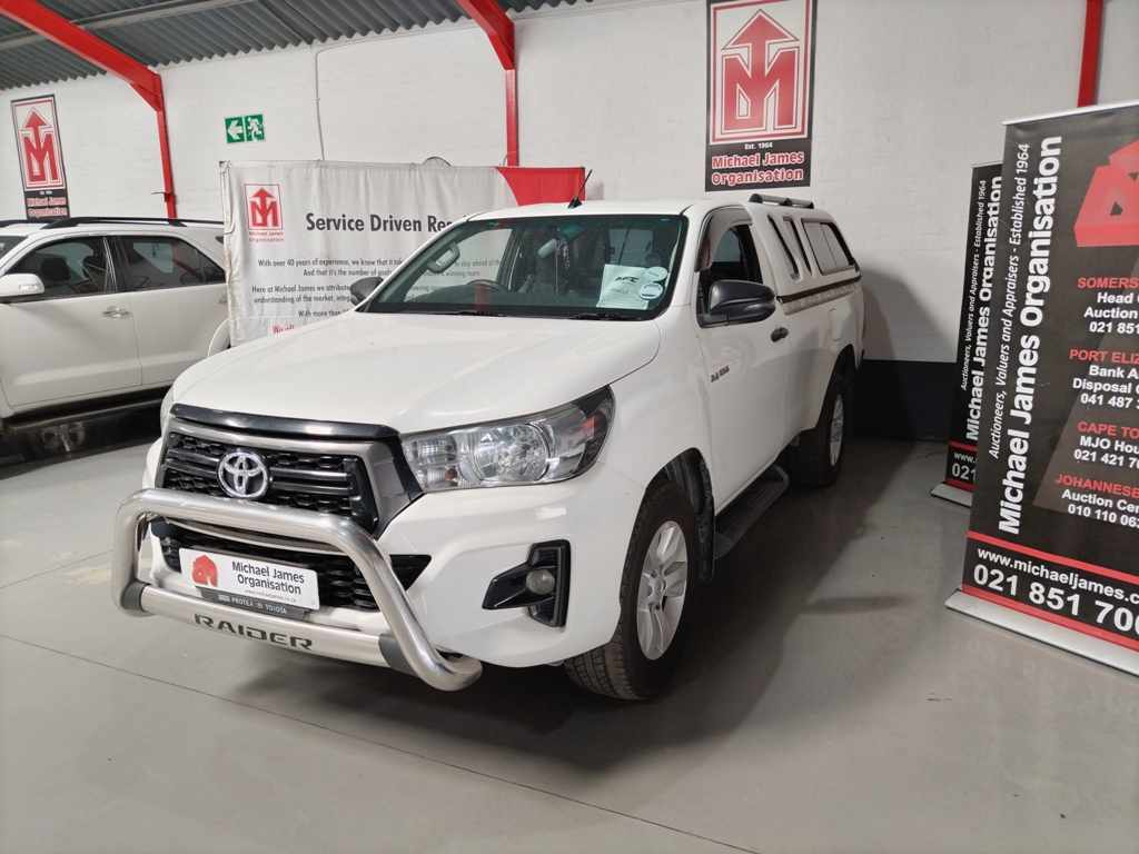 2019  TOYOTA HILUX 2.4 thumbnail 2