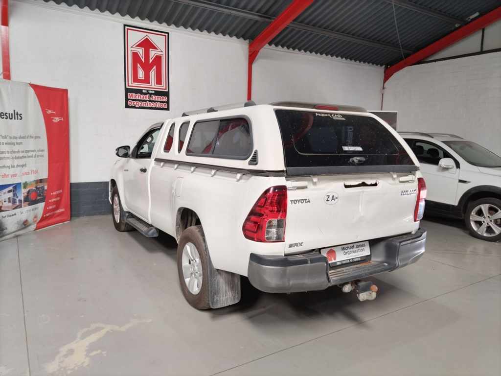 2019  TOYOTA HILUX 2.4 thumbnail 6