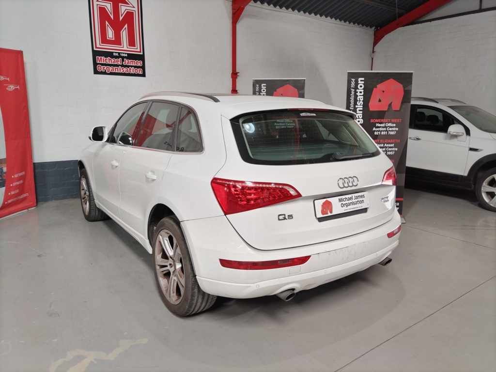 2011 AUDI Q5 2.0 thumbnail 6