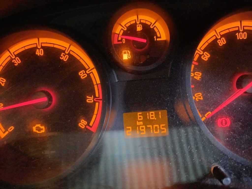 2009 OPEL CORSA 1.4 thumbnail 8