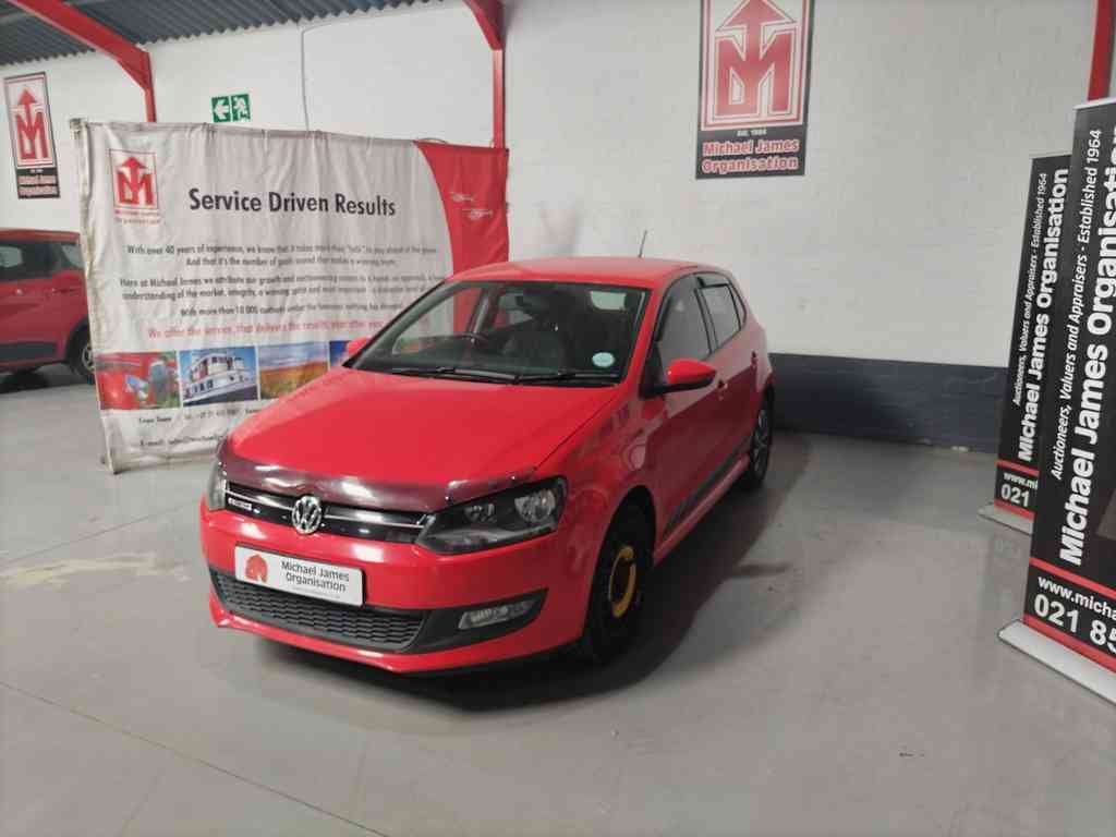 2016 VOLKSWAGEN POLO