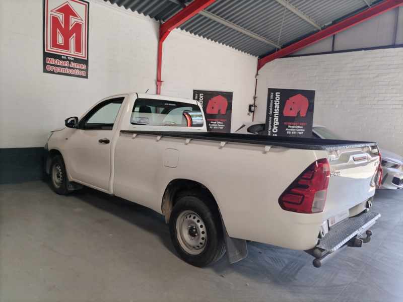 2021 TOYOTA HILUX 2.4 thumbnail 6