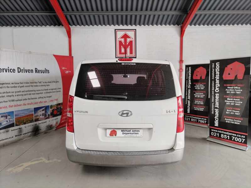 2016 HYUNDAI H1 2.5 thumbnail 4