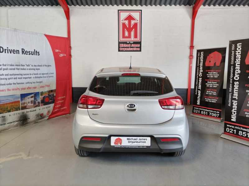 2017 KIA RIO 1.2 thumbnail 4